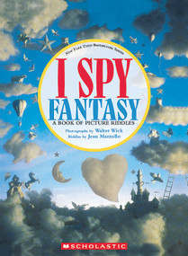 I Spy Fantasy: A Book of Picture Riddles - 9781338810554 by Jean Marzollo, Walter Wick, 9781338810554