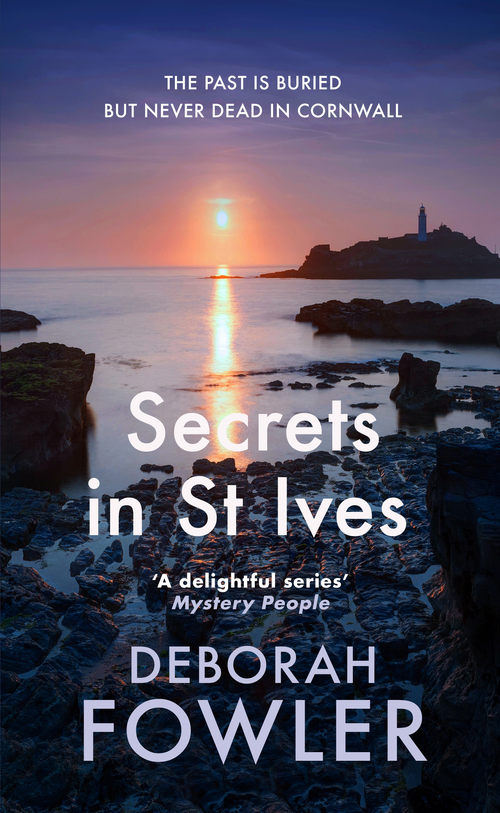 Secrets in St Ives (Cosy crime on the Cornish coast) by Deborah Fowler, 9780749031091