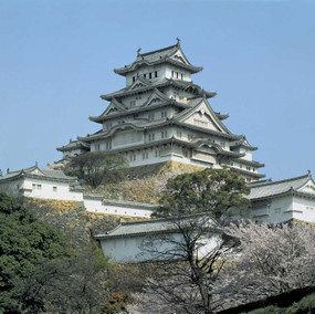Himeji Castle by Irmtraud Schaarschmidt-Richter, Mo Nishikawa, 9783869050263