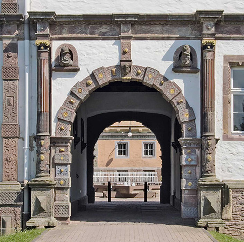 Castles of the Weser Renaissance by Michael Bischoff, Hilbert Ibbeken, 9783936681239