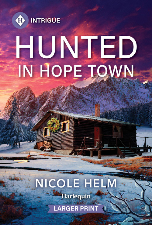 Hunted in Hope Town - 9781335231093 by Nicole Helm, 9781335231093