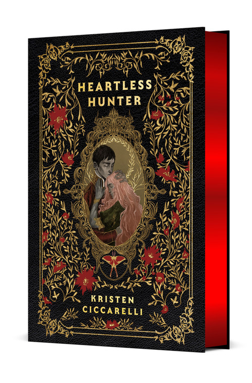 Heartless Hunter (Collector's Edition (The Crimson Moth, 1)) by Kristen Ciccarelli, 9781250450890