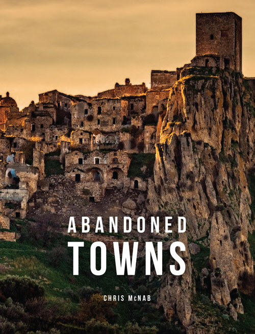 Abandoned Towns by Chris McNab, 9781838863739