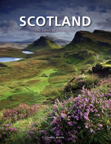 Scotland (The Land of Misty Isles) - 9781838866709 by Claudia Martin, 9781838866709