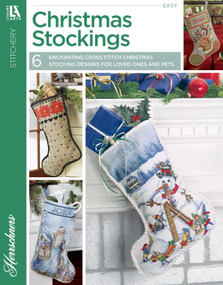 Christmas Stockings (6 Enchanting Cross Stitch Christmas Stocking Designs for Loved Ones and Pets) by Leisure Arts, 9781464735264