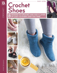 Crochet Shoes (8 Designs to Crochet and Add a Layer of Cozy to Every Step You Take) by Kristi Simpson, 9781464781575