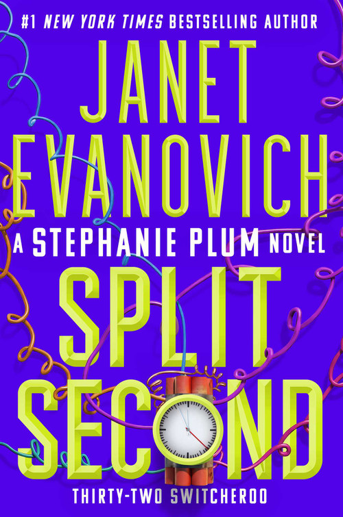 Split Second: Thirty-Two Switcheroo by Janet Evanovich, 9781668069707