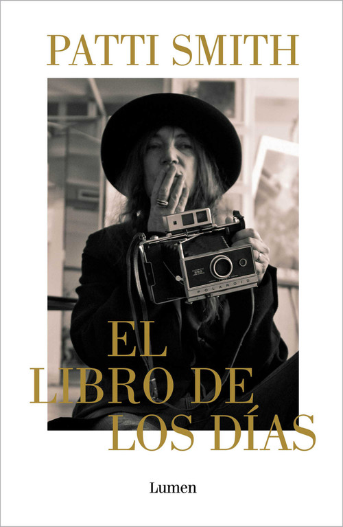 El libro de los días / A Book of Days (Spanish Edition) by Patti Smith, 9788426424471