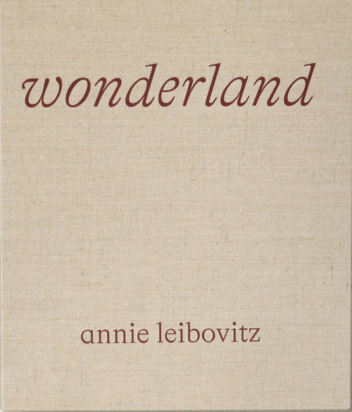 Wonderland by Annie Leibovitz, Anna Wintour, 9781838664084