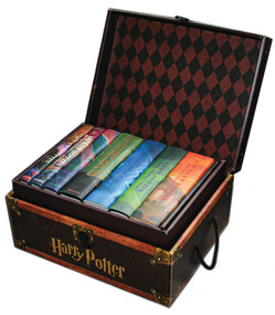Harry Potter Hardcover Boxed Set: Books 1-7 (Trunk) by J. K. Rowling, 9781338864281
