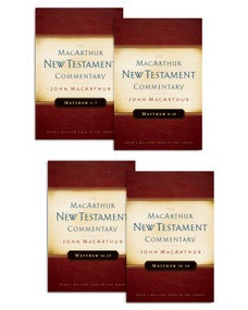 Matthew 1-28 MacArthur New Testament Commentary Four Volume Set by John MacArthur, 9780802408198