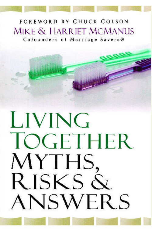 Living Together by Mike McManus, 9781476709734