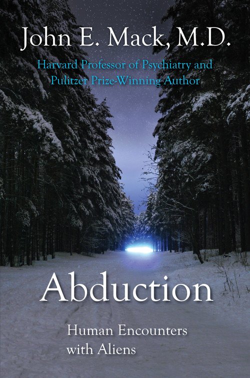 Abduction: Human Encounters with Aliens by Mack, 9781416575801