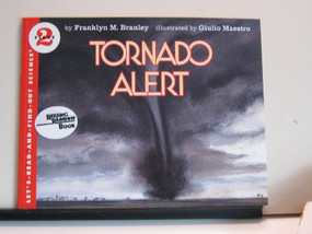 Tornado Alert by Franklyn M. Branley, Giulio Maestro, 9780064450942