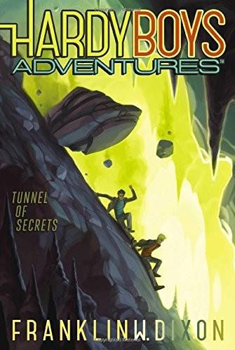 Tunnel of Secrets - 9781481438759 by Franklin W. Dixon, 9781481438759