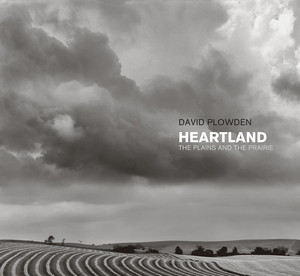 Heartland (The Plains and the Prairie) by David Plowden, 9780393070606