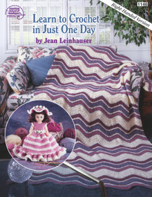 Learn to Crochet in Just One Day by Annie's, 9780881955095