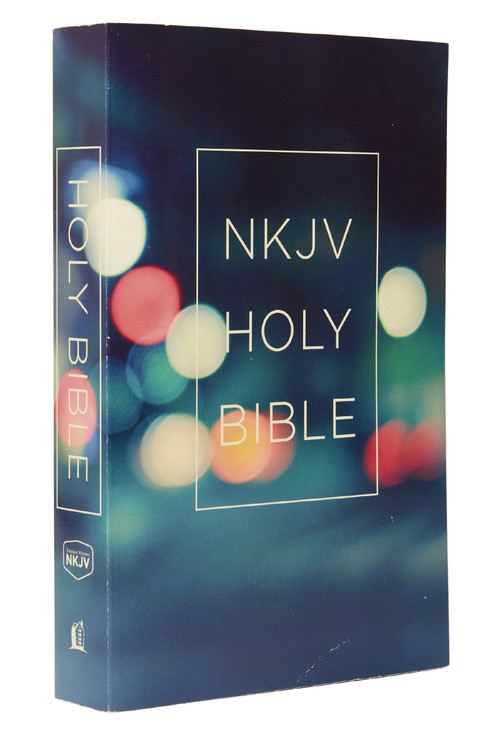 NKJV, Value Outreach Bible, Paperback (Holy Bible, New King James Version) - 9780718097325 by Thomas Nelson, 9780718097325