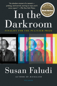 In the Darkroom - 9781250132697 by Susan Faludi, 9781250132697