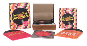 Teeny-Tiny Turntable (Includes 3 Mini-LPs to Play!) by Running Press, 9780762462353