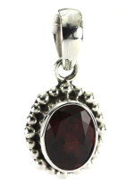 Garnet Necklace (3607)