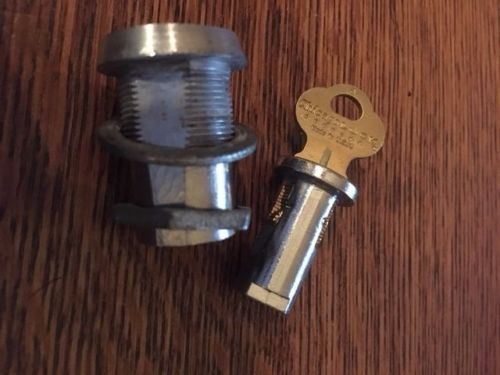Barrel Sleeve with Lock and Key for Gumball Candy Vending Machine Northwestern 