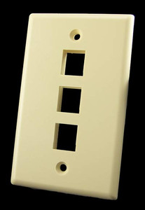 3 Port Ivory Wall Plate