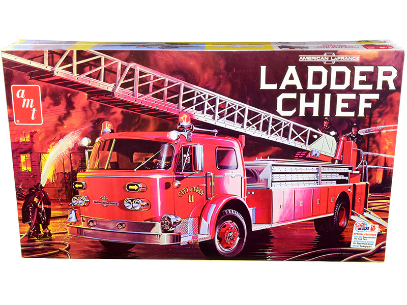 Skill 3 Model Kit American LaFrance Ladder Chief Fire Truck 1/25 Scale Model AMT AMT1204