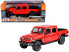 2021 Jeep Gladiator Overland Closed Top Pickup Truck Red 1/24 1/27 Diecast Model Car Motormax 79365