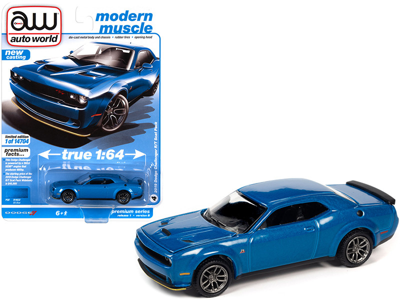 2019 Dodge Challenger R/T Scat Pack B5 Blue Metallic Modern Muscle Limited Edition 14704 pieces Worldwide 1/64 Diecast Model Car Autoworld 64302 AWSP061 B