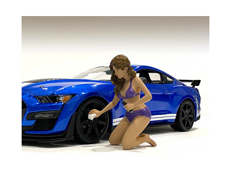 Alisa Bikini Car Wash Girl Figurine 1/18 Scale Models American Diorama 76265
