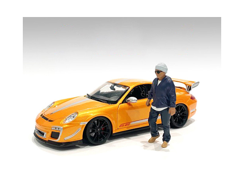 Car Meet 1 Figurine IV 1/18 Scale Models American Diorama 76280