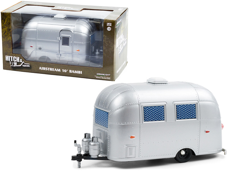 Airstream 16’ Bambi Sport Camper Travel Trailer Silver Curtains Drawn Hitch & Tow Trailers Series 6 1/24 Diecast Model Greenlight 18460 A
