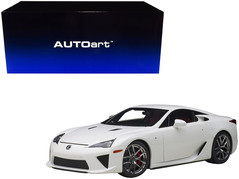 Lexus LFA Whitest White Red Black Interior 1/18 Model Car Autoart 78850