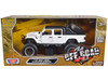 2021 Jeep Gladiator Rubicon Off-Road Pickup Truck White Black Top Off Road Series 1/24-1/27 Diecast Model Car Motormax 79145
