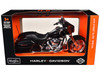 2015 Harley Davidson Street Glide Special Black 1/12 Motorcycle Model Maisto 32328
