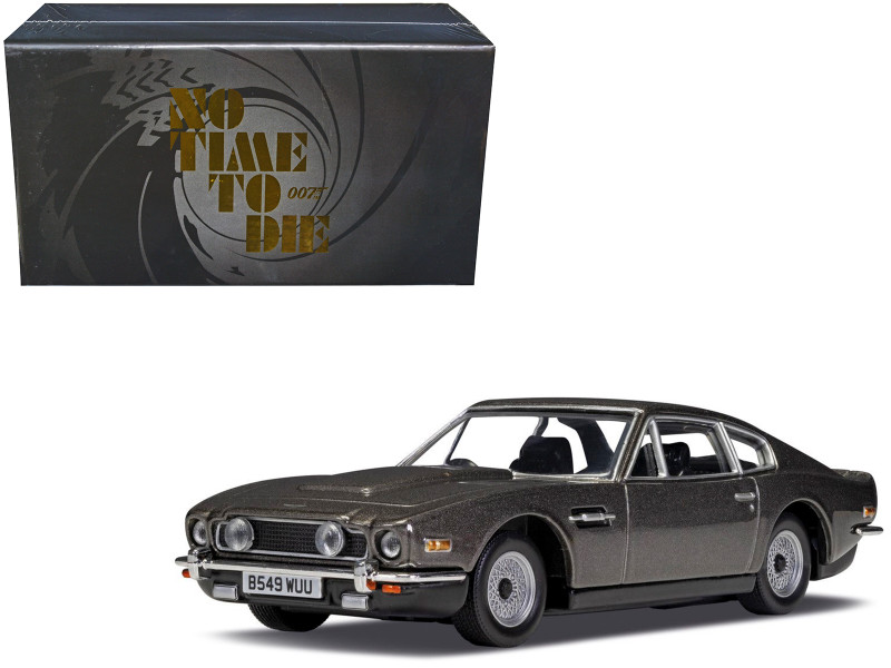 Aston Martin DB5 RHD Right Hand Drive Birch Silver Metallic 007