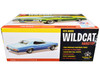 Skill 2 Model Kit 1970 Buick Wildcat Hardtop Craftsman Plus Series 1/25 Scale Model AMT AMT1379