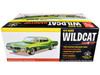 Skill 2 Model Kit 1970 Buick Wildcat Hardtop Craftsman Plus Series 1/25 Scale Model AMT AMT1379