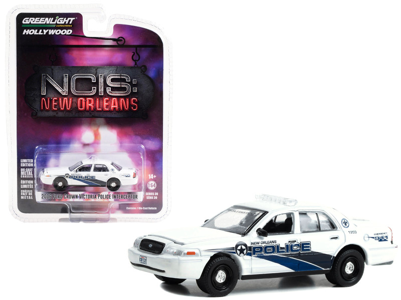 2006 Ford Crown Victoria Police Interceptor White New Orleans Police NCIS New Orleans 2014 2021 TV Series Hollywood Series Release 39 1/64 Diecast Model Car Greenlight 44990E
