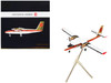 De Havilland DHC 6 300 Commercial Aircraft Continental Express White with Red Stripes and Gold Tail Gemini 200 Series 1/200 Diecast Model Airplane GeminiJets G2COA1038