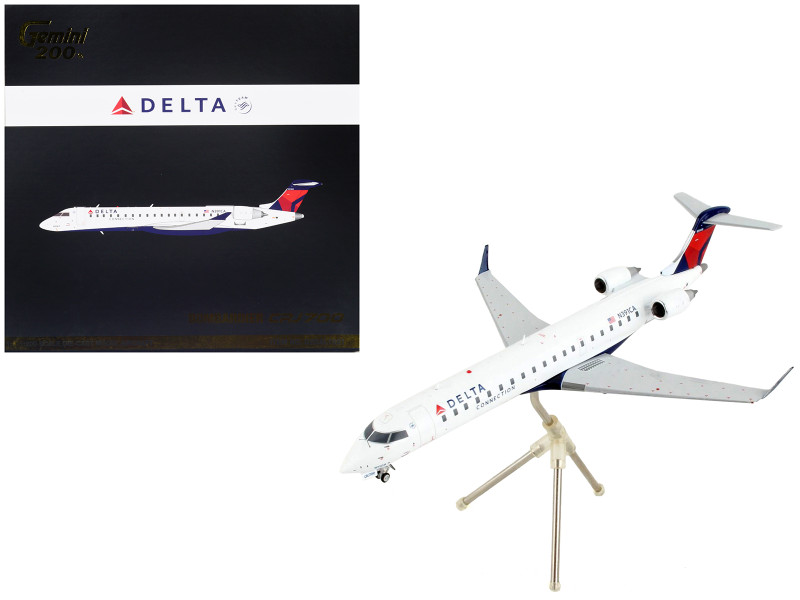 Bombardier CRJ700 Commercial Aircraft Delta Air Lines Delta Connection White with Blue and Red Tail Gemini 200 Series 1/200 Diecast Model Airplane GeminiJets G2DAL1021