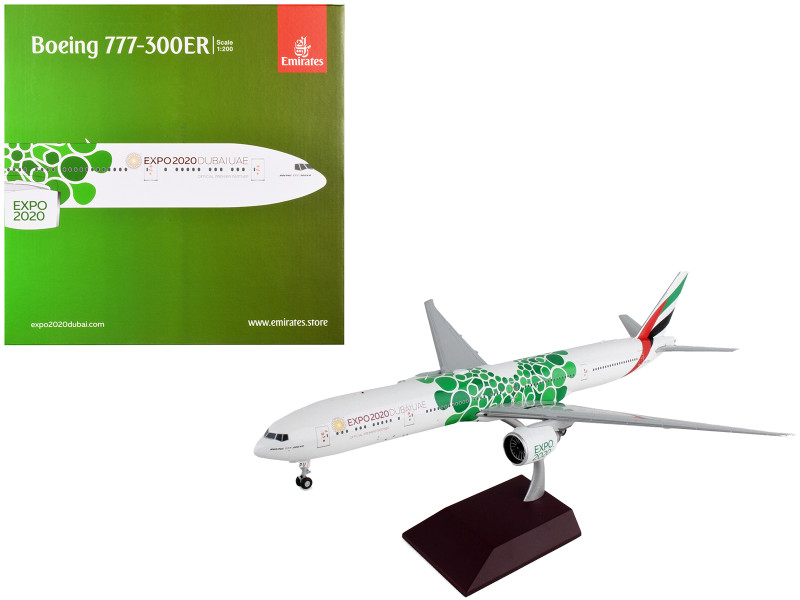 Boeing 777 300ER Commercial Aircraft Emirates Airlines Dubai Expo 2020 White with Green Graphics Gemini 200 Series 1/200 Diecast Model Airplane GeminiJets G2UAE799