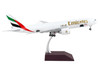 Boeing 777F Commercial Aircraft Emirates Airlines SkyCargo White with Striped Tail Gemini 200 Interactive Series 1/200 Diecast Model Airplane GeminiJets G2UAE953