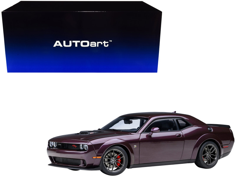 2022 Dodge Challenger R/T Scat Pack Widebody Hellraisin Purple Metallic 1/18 Model Car Autoart 71771