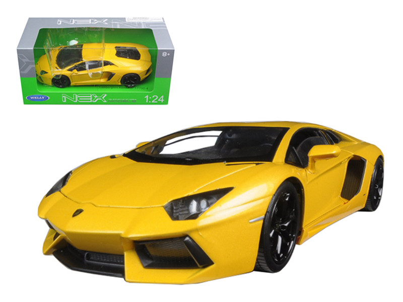 Lamborghini Aventador Lp700 4 Yellow 1 24 Diecast Model Car By Welly