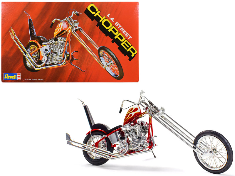 Level 5 Model Kit LA Street Chopper Motorcycle 1/8 Scale Model Revell 17326