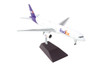 Boeing 757 200F Commercial Aircraft FedEx Federal Express N921FD White with Purple Tail Gemini 200 Series 1/200 Diecast Model Airplane GeminiJets G2FDX981