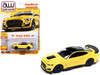 2021 Ford Mustang Shelby GT500 Carbon Fiber Track Pack Grabber Yellow with Black Top Modern Muscle Series 1/64 Diecast Model Car Auto World 64472-AWSP171A