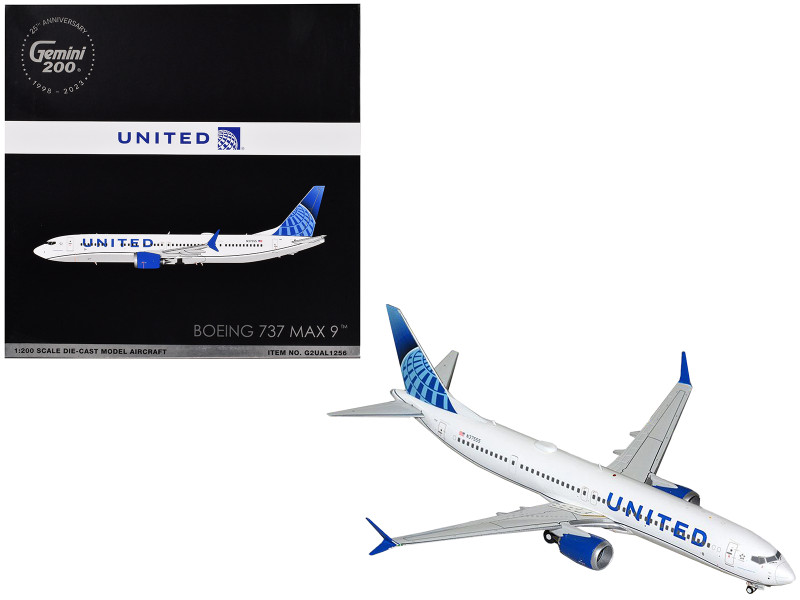 Boeing 737 MAX 8 Commercial Aircraft United Airlines United Together White  with Blue Tail Gemini 200